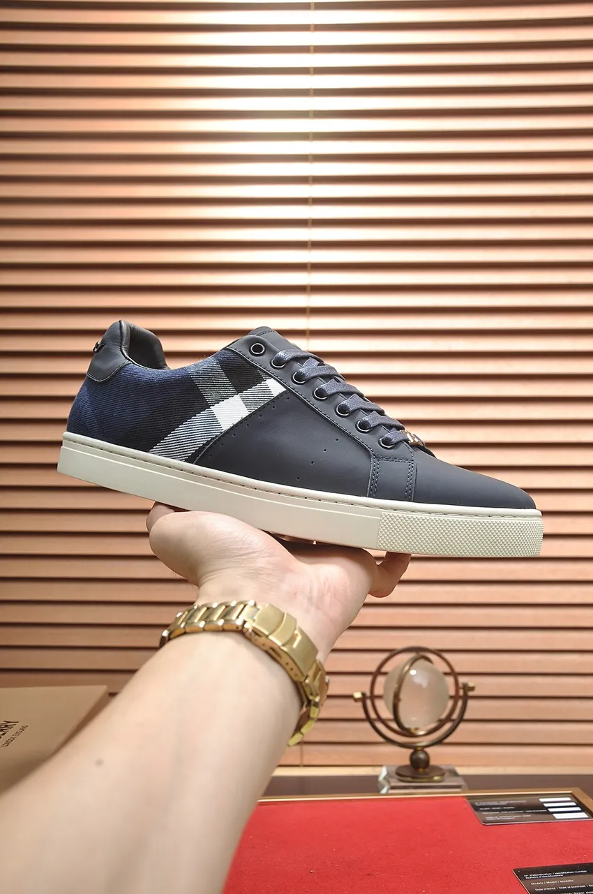 Men's shoes💰480💶[Burberry] (cowhide lining) classic low-top sneakers｜Imported cowhide with classic plaid fabric｜Cow leather lining｜Original outsole｜Fine workmanship and comfortable to wear Size: 38-44 (customized at 45)